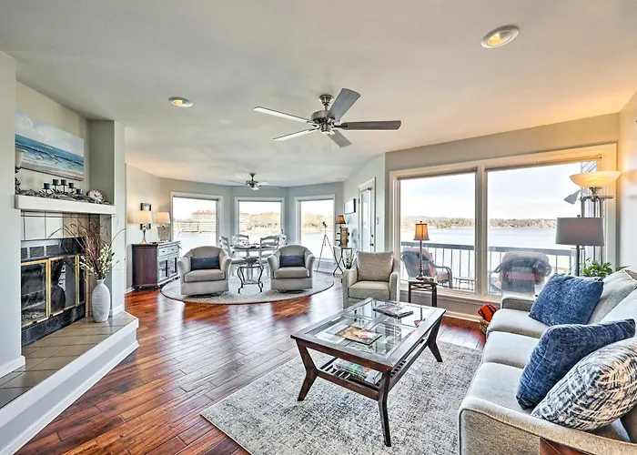Waterfront Hot Springs Condo With Pool Access!